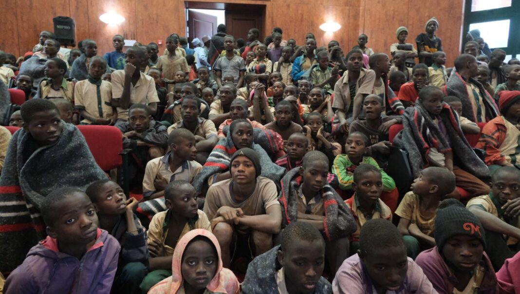 Le Nigeria libère 300 étudiants kidnappés par des islamistes ces derniers jours
