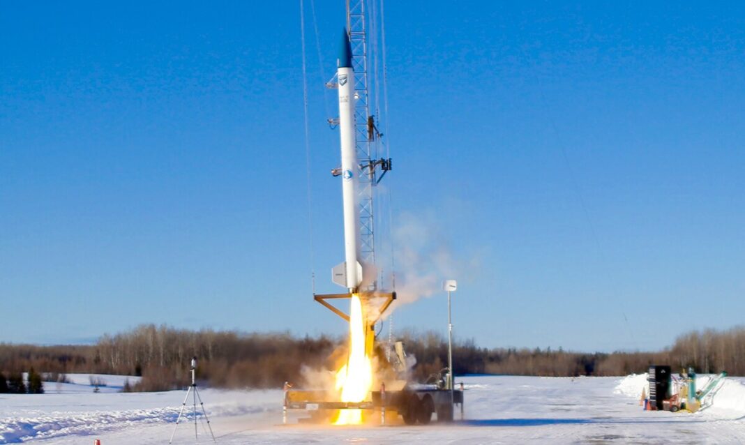 Une entreprise du Maine lance avec succès un prototype de fusée
