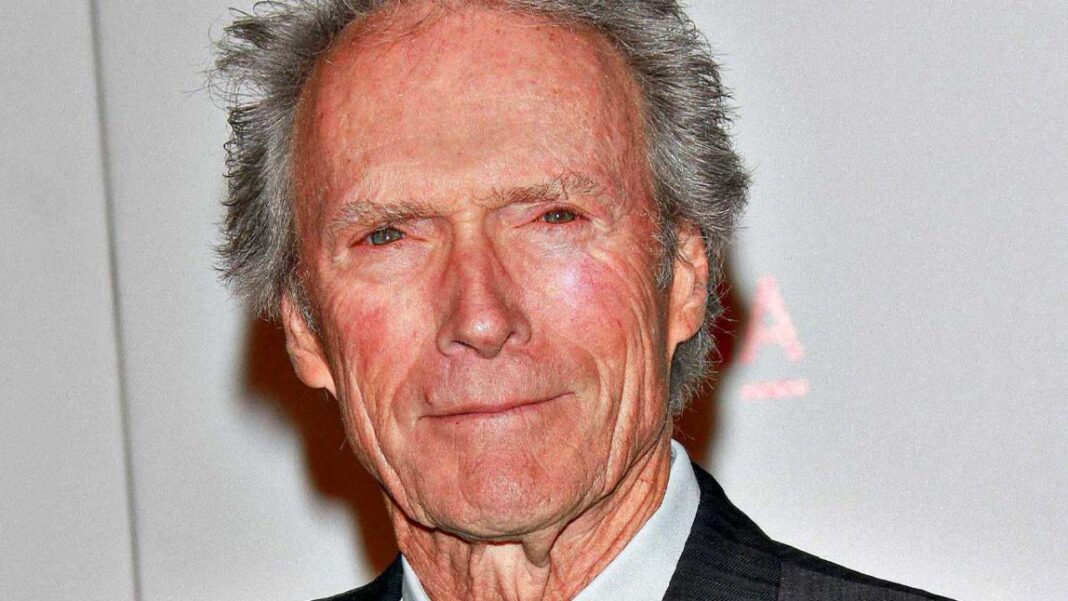 Clint Eastwood, grand-père et père attentionné : voici le tendre billet de sa fille Francesca