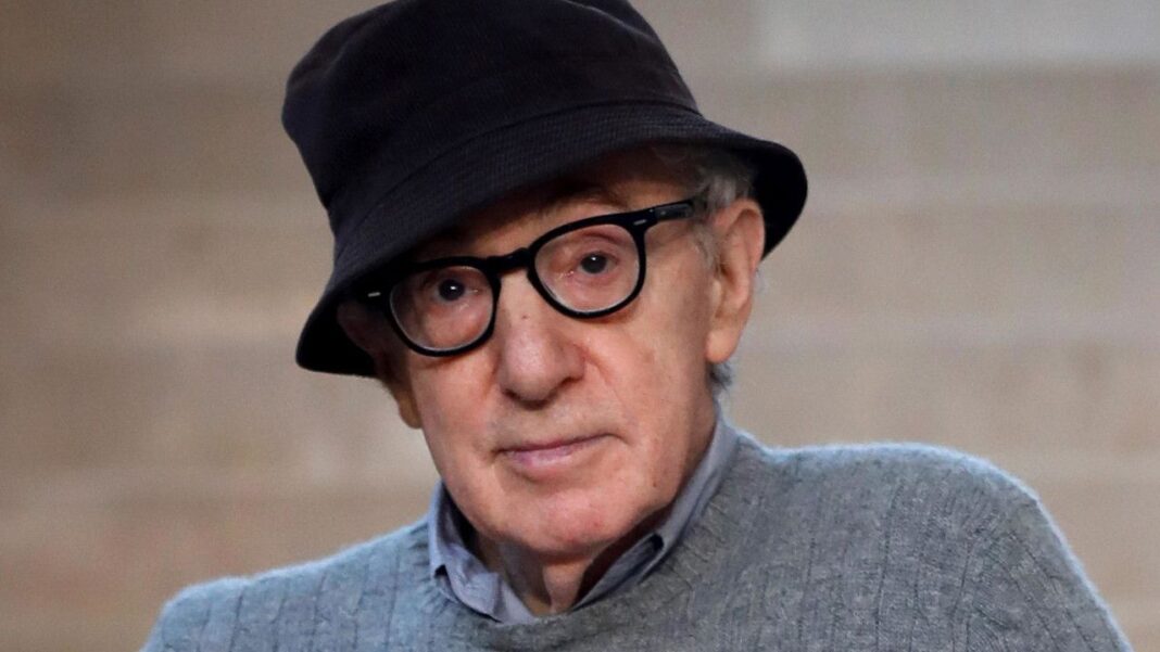 Woody Allen : 